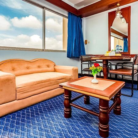 Oyo 441 Grand Thara Hotel Surat Thani Eksteriør billede