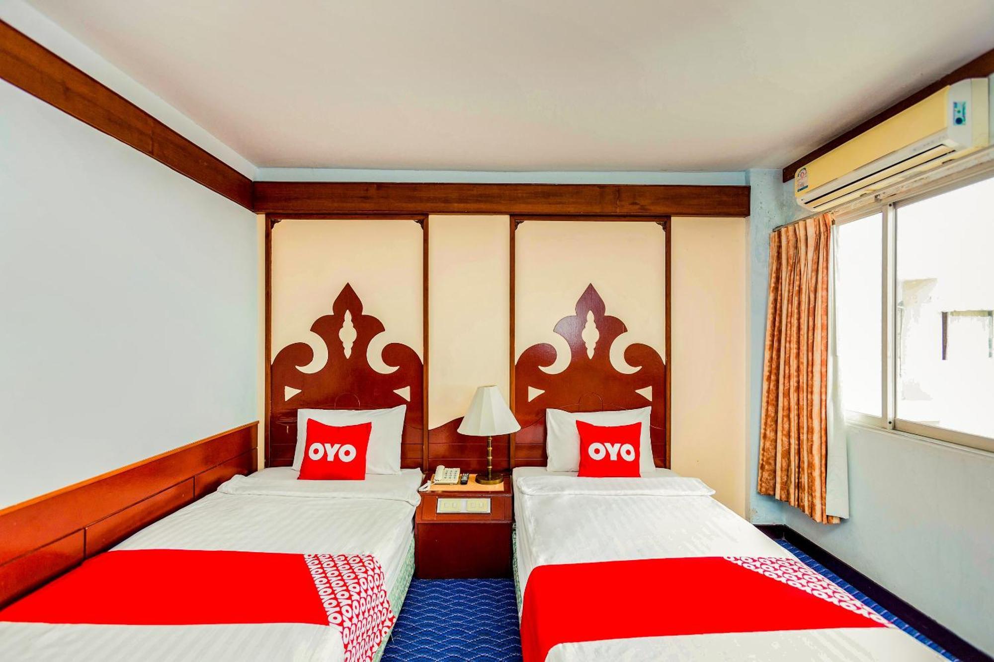 Oyo 441 Grand Thara Hotel Surat Thani Eksteriør billede