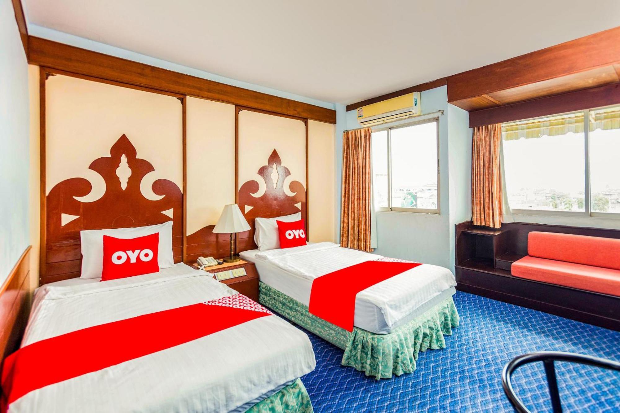 Oyo 441 Grand Thara Hotel Surat Thani Eksteriør billede