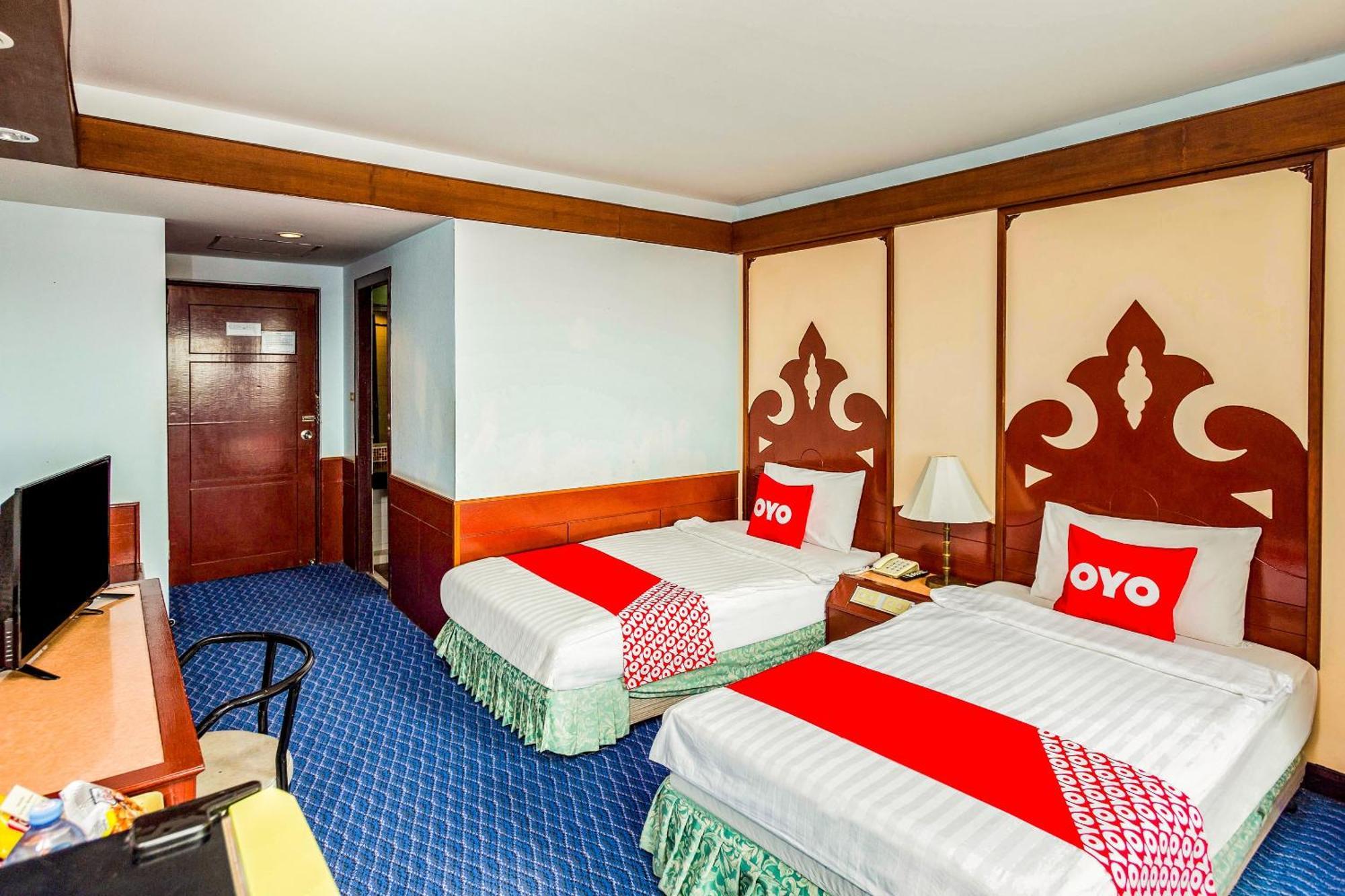 Oyo 441 Grand Thara Hotel Surat Thani Eksteriør billede
