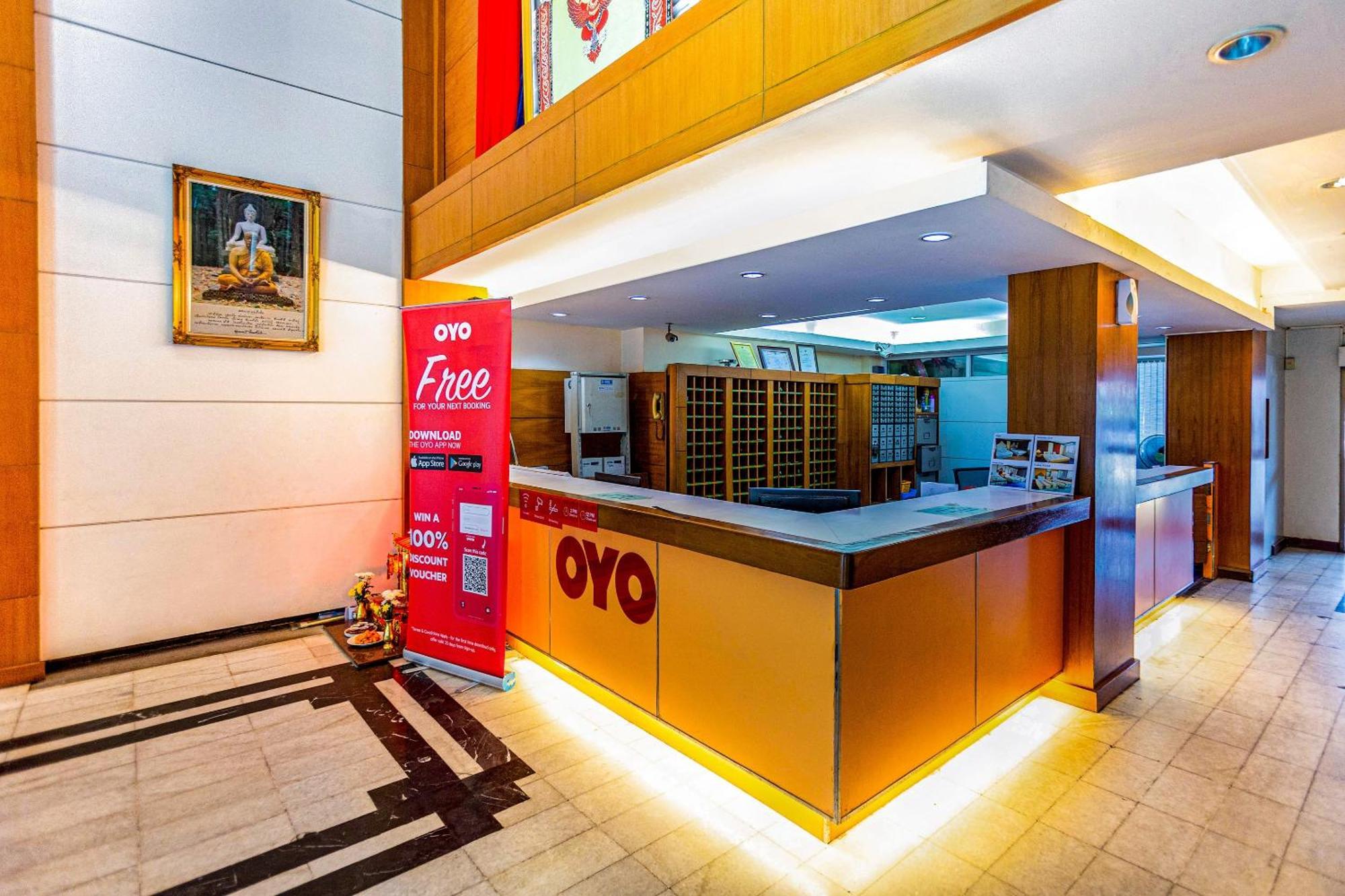 Oyo 441 Grand Thara Hotel Surat Thani Eksteriør billede