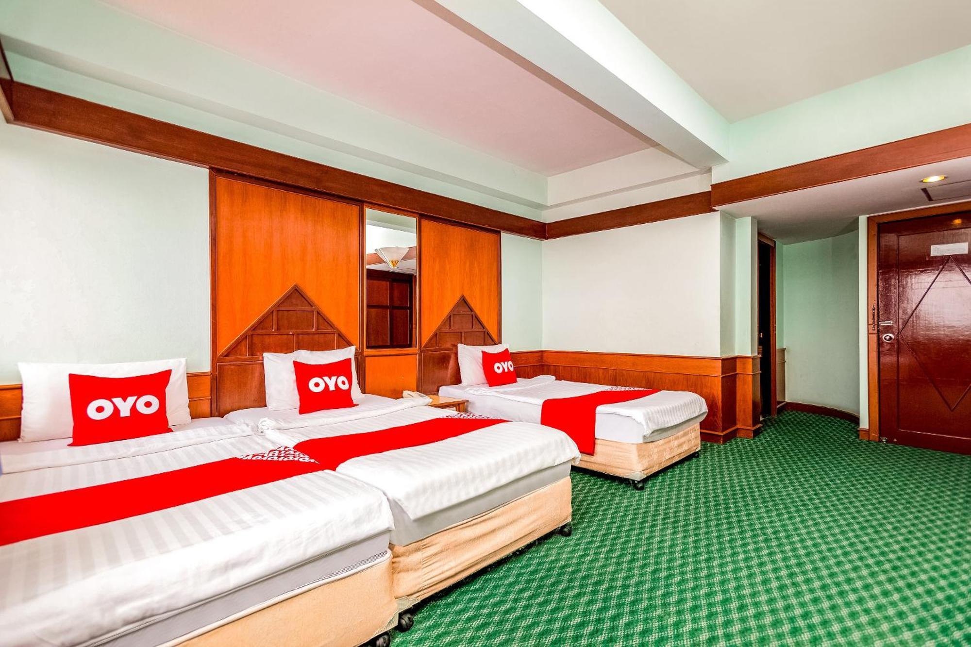 Oyo 441 Grand Thara Hotel Surat Thani Eksteriør billede