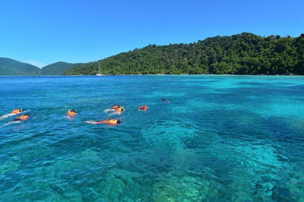 Oyo 441 Grand Thara Hotel Surat Thani Eksteriør billede