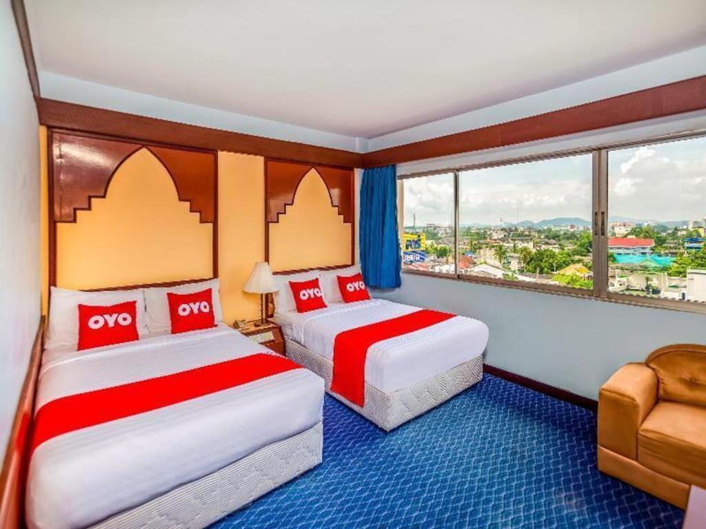 Oyo 441 Grand Thara Hotel Surat Thani Eksteriør billede