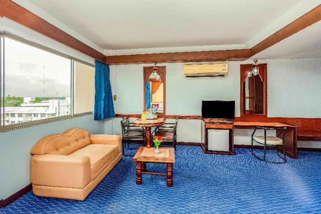 Oyo 441 Grand Thara Hotel Surat Thani Eksteriør billede