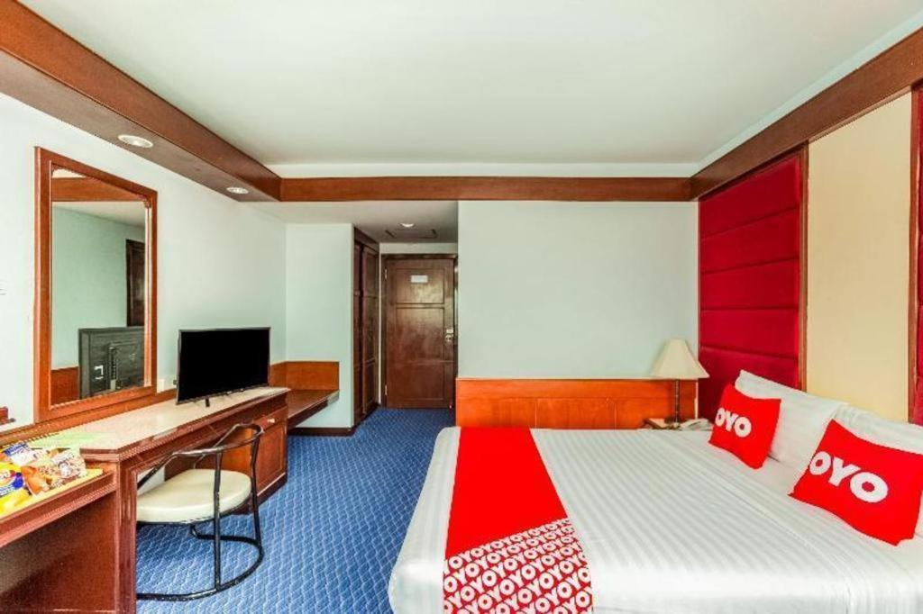 Oyo 441 Grand Thara Hotel Surat Thani Eksteriør billede
